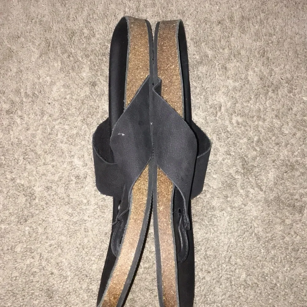 Aldo Men’s Black Leather Cork Flip Flops